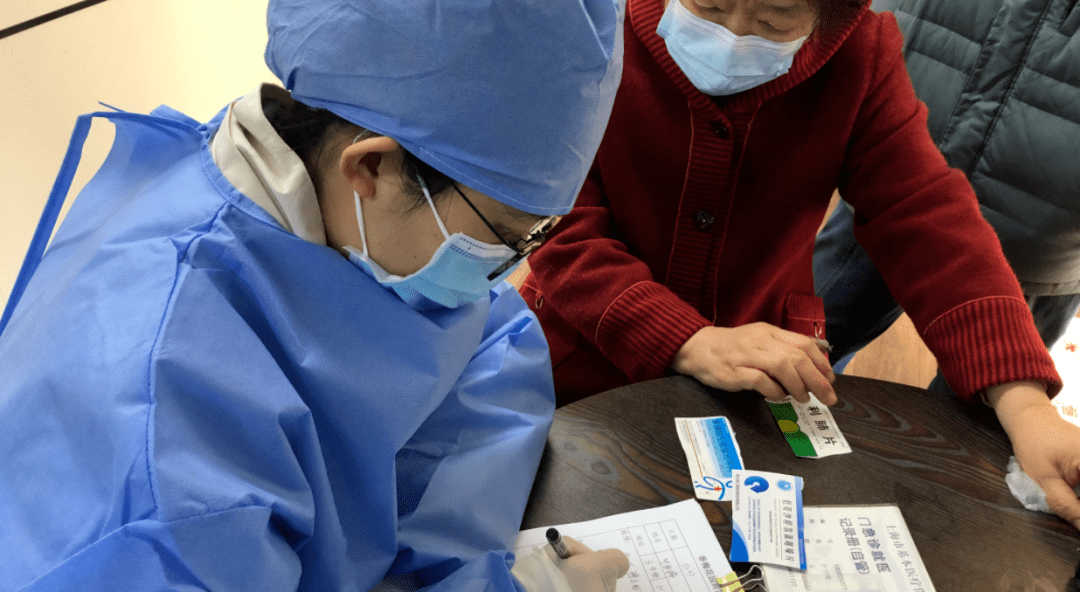 鹤壁24小时套医保卡回收商家(急用钱24小时医保提取)